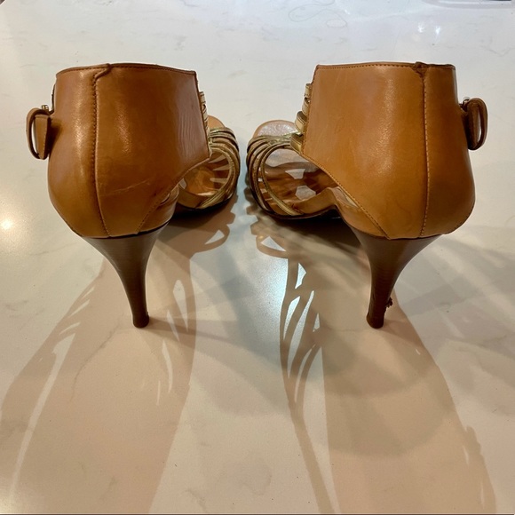 Cole Haan gold strappy heels with Nike air technology for ultimate comfort - Picture 4 of 11